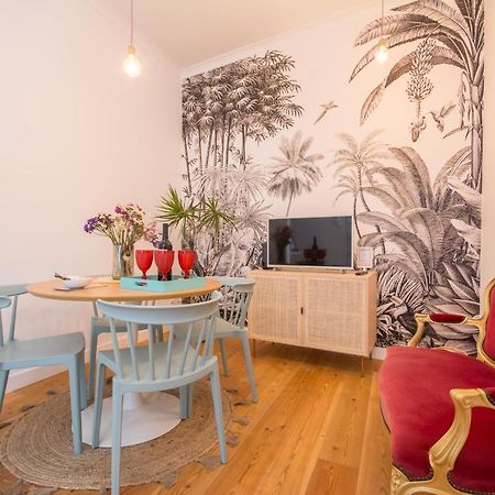 Charming Apartment In Private Condominium At Graca Lisboa Exterior foto